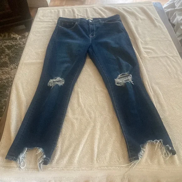 L’AGENCE Luxury Skinny Maigre High Rise Classic Vintage Distruct chic jeans - Picture 5 of 15